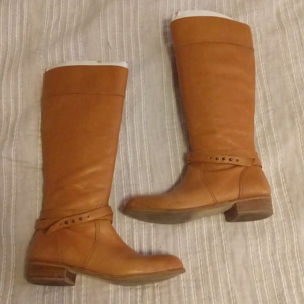 Beautiful Leather Land's End Boots